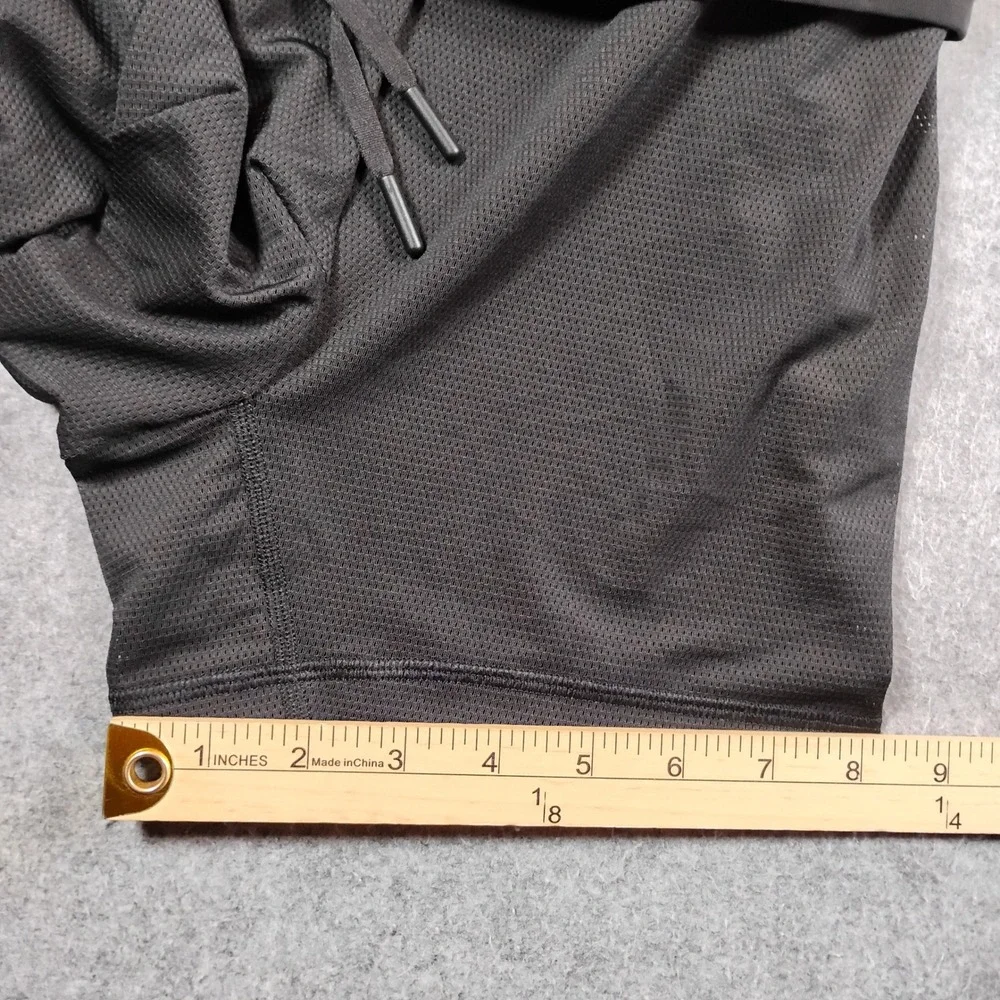 Lululemon Namaste At The Beach Shorts Mens Large Black Grey 8 Inch Inseam